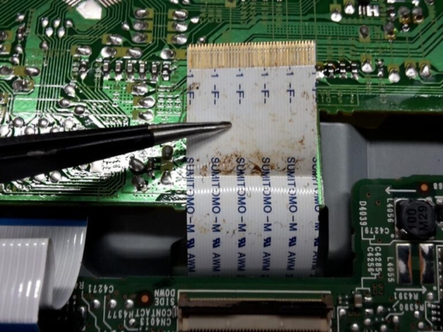 Pioneer CDJ-2000NXS Feuchte Flexkabel 2