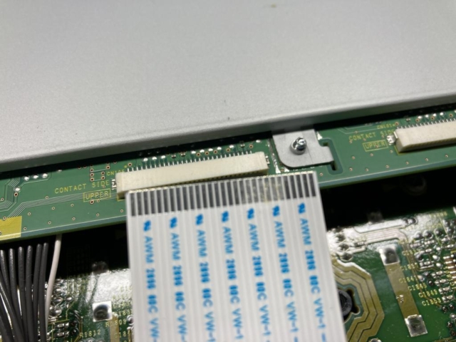 Pioneer DDJ-FLX4 Feuchte an Flexkabel