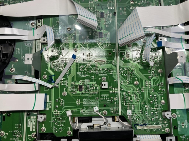 Pioneer XDJ-XZ Platine demontiert